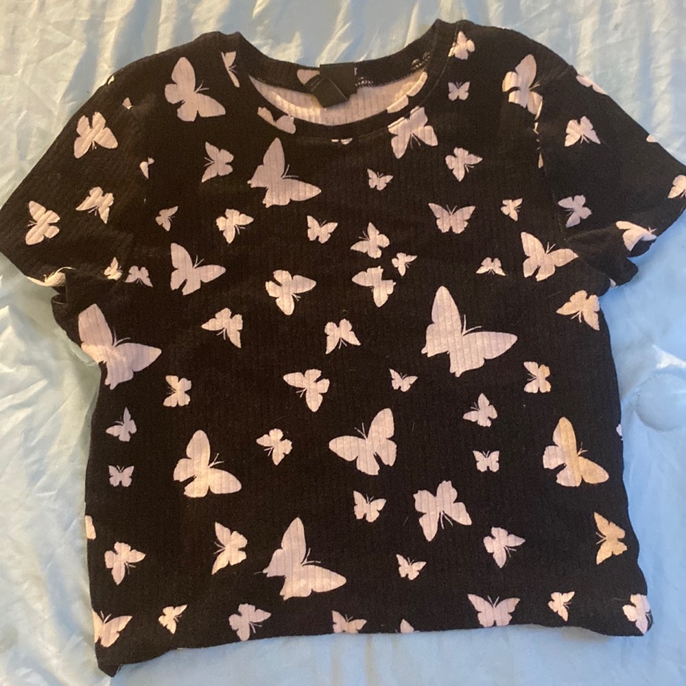 Long cropped butterfly shirt
